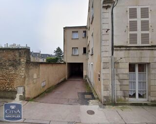  Parking / Garage à louer 