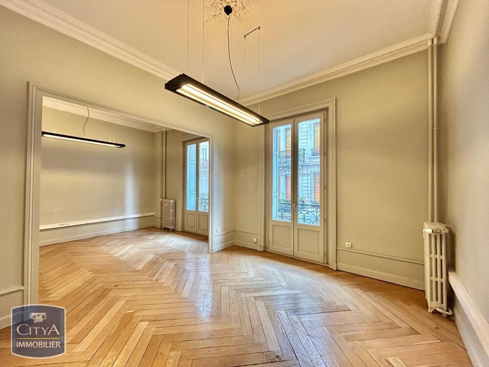 À LOUER : Appartement T4 à Saint-Étienne, 42000. Découvr....