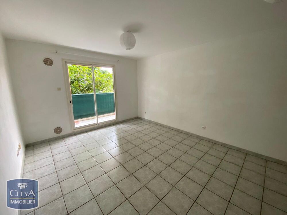 location Appartement - 2 pièce(s) - 39 m² Saint-Gilles Les Bains (97434)