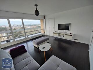  Appartement à louer 4 pièces 80 m²