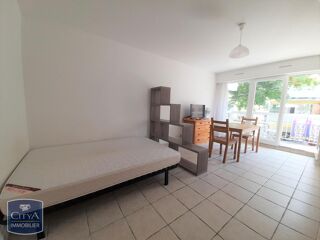  Appartement à louer 1 pièce 30 m²