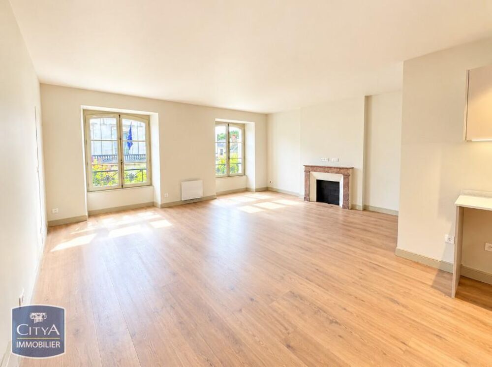 location Appartement - 2 pièce(s) - 53 m² Chinon (37500)