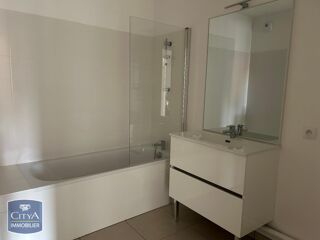  Appartement à louer 3 pièces 67 m²