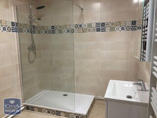  Appartement à louer 1 pièce 34 m²