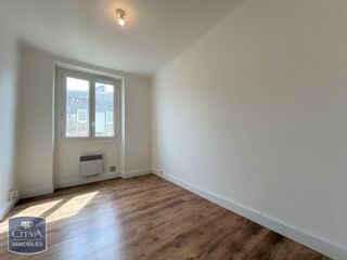  Appartement à louer 2 pièces 37 m²