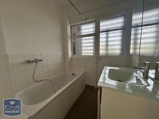  Appartement à louer 3 pièces 52 m² Alencon