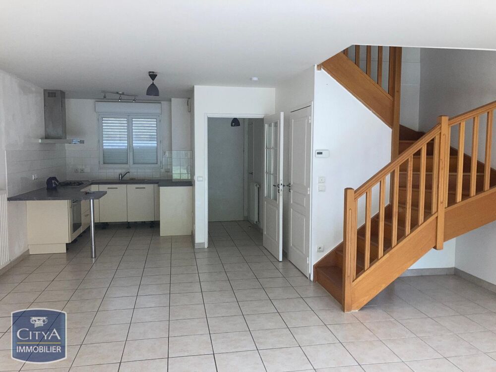 location Maison - 4 pièce(s) - 92 m² Saint-Denis-lès-Bourg (01000)