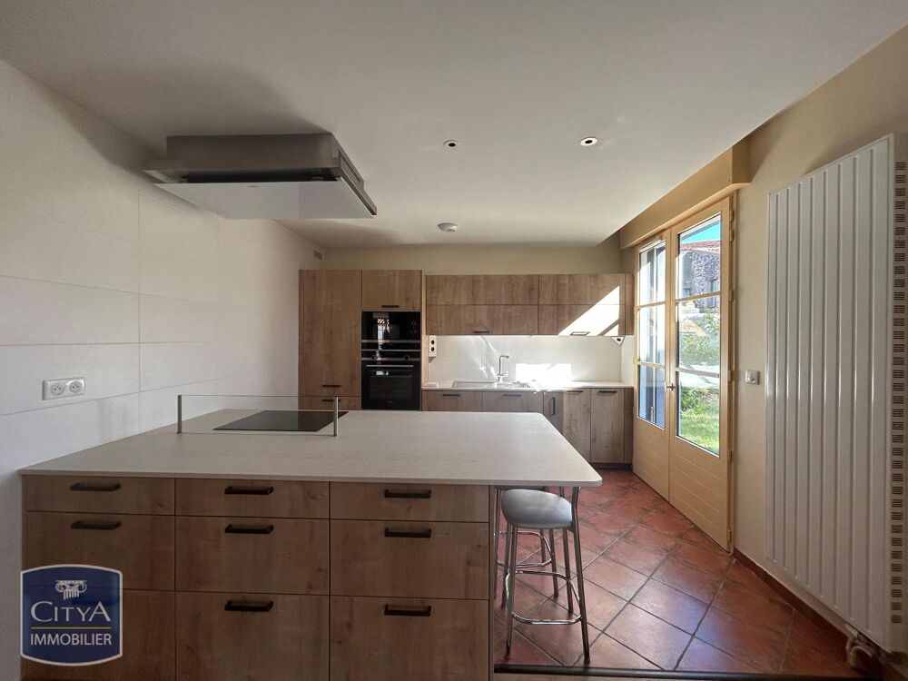 location Appartement - 6 pièce(s) - 151 m² Riom (63200)