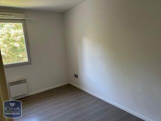  Appartement à louer 3 pièces 53 m²