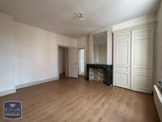  Appartement à louer 3 pièces 73 m²