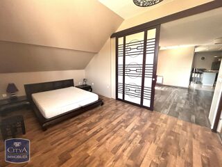  Appartement � louer 3 pi�ces 109 m�