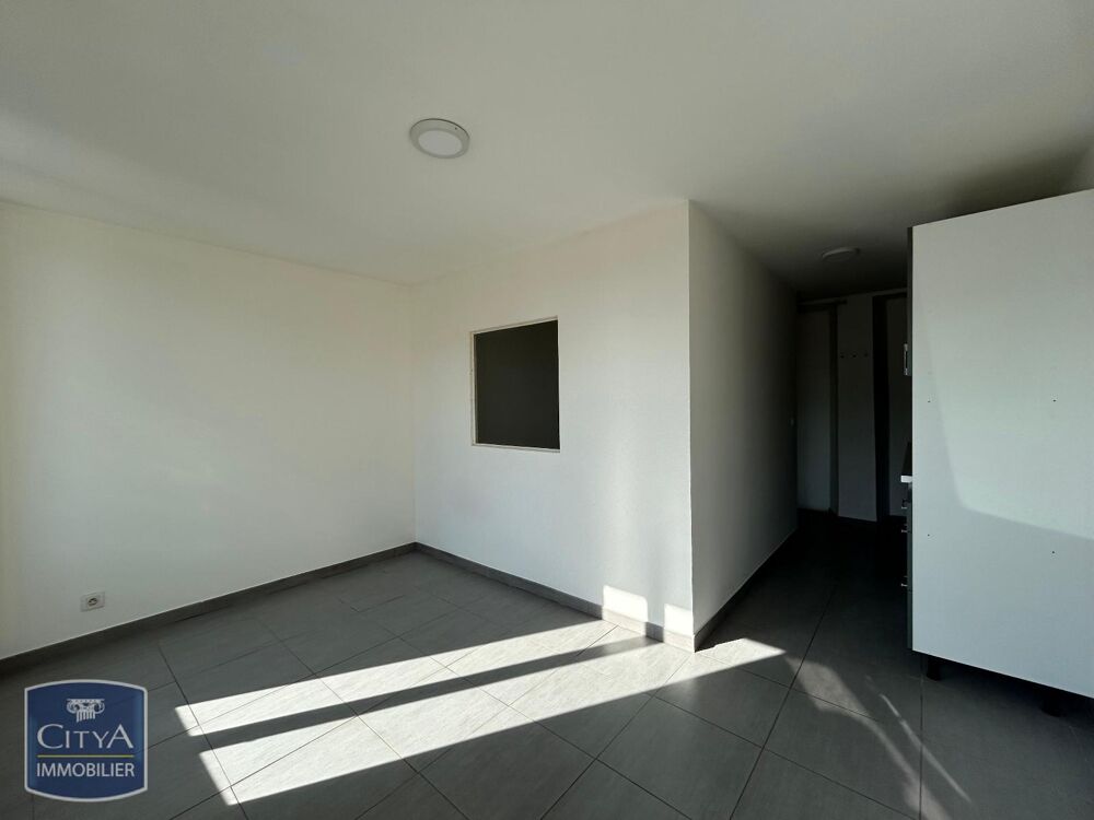 location Appartement - 1 pièce(s) - 24 m² La Ville-du-Bois (91620)