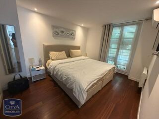  Appartement à louer 3 pièces 83 m²