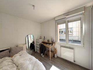  Appartement à louer 3 pièces 69 m²