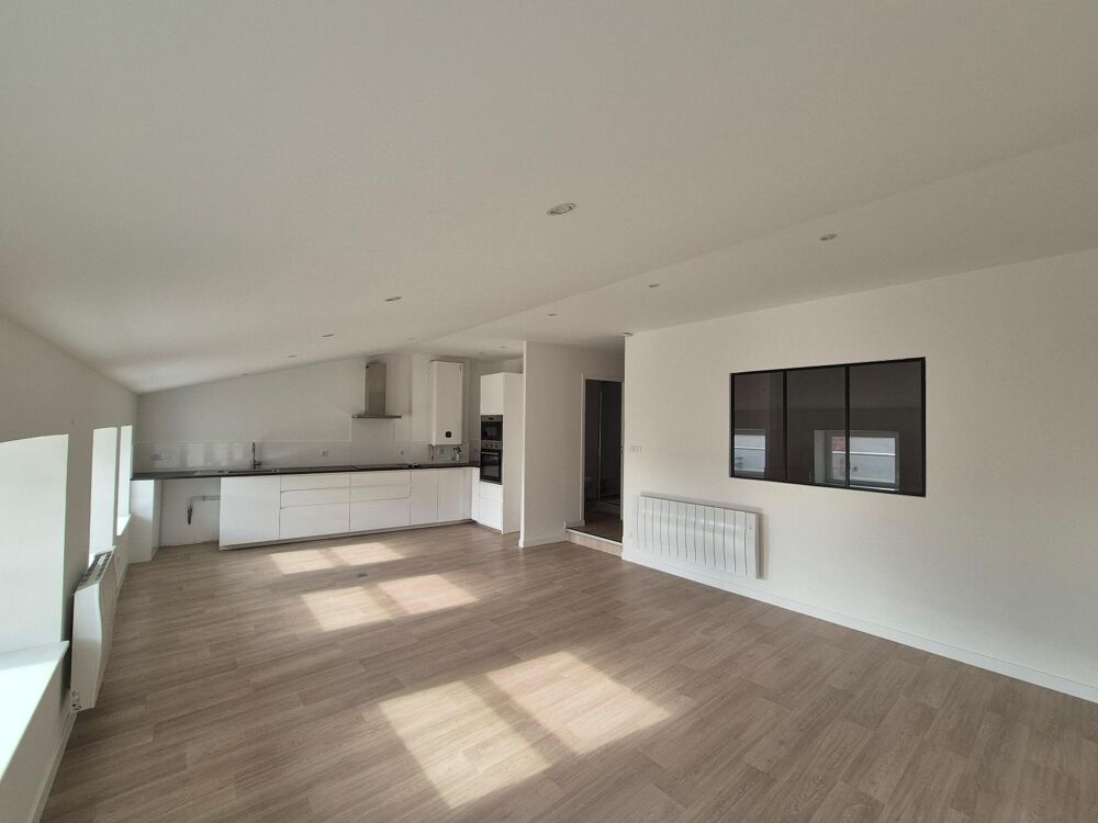 Charollois immobilier vous propose un magnifique T3 tota....
