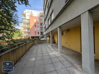  Appartement à louer 2 pièces 52 m²