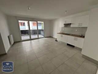  Appartement à louer 3 pièces 62 m²