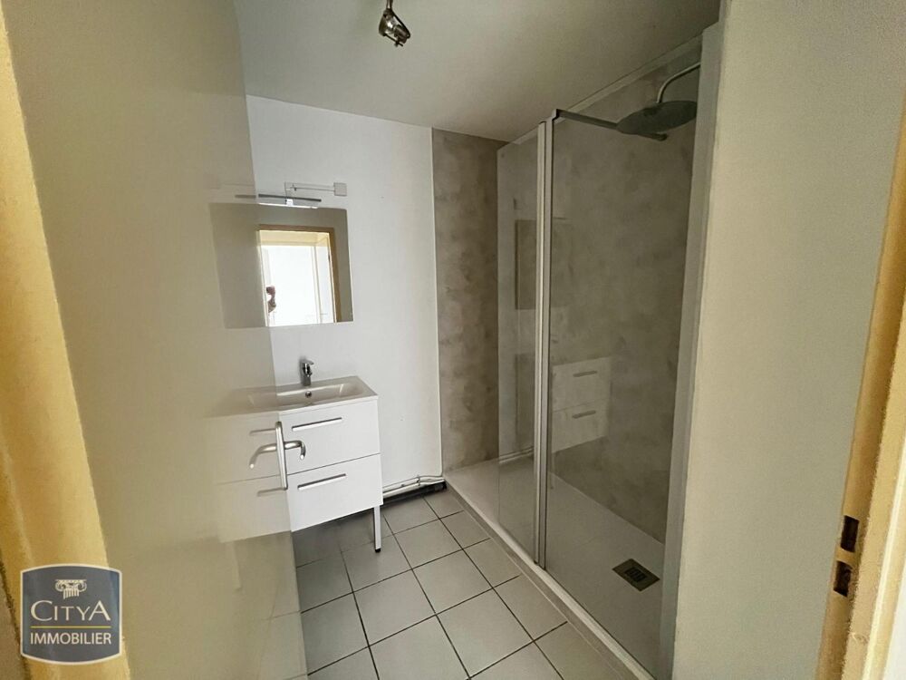 location Appartement - 2 pièce(s) - 48 m² Vayres (33870)