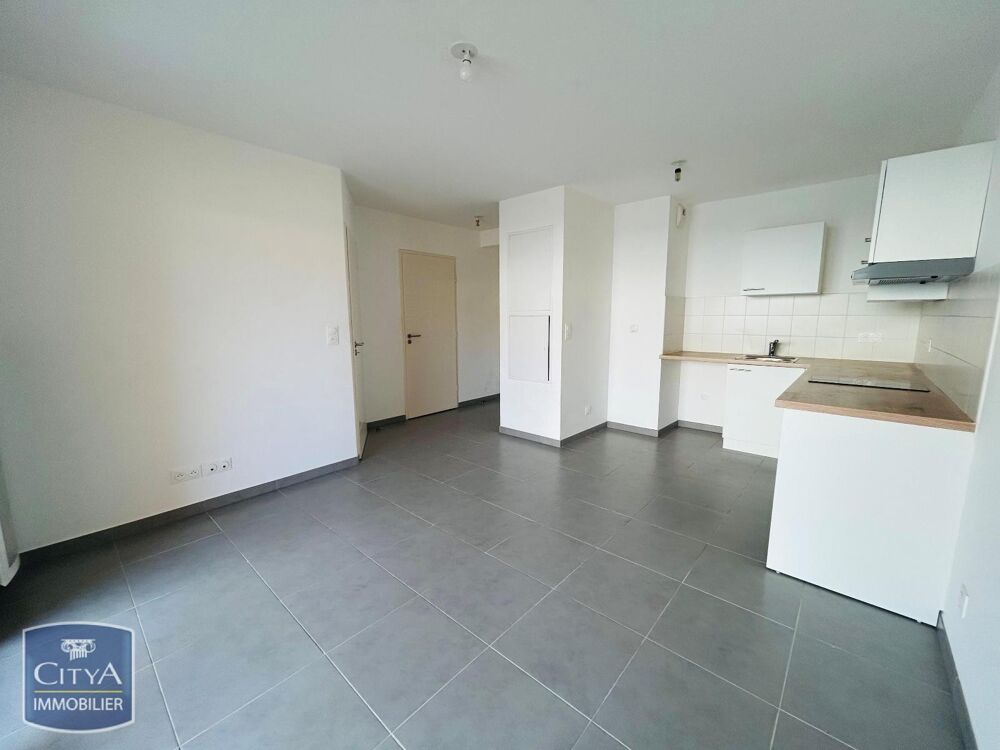 location Appartement - 2 pièce(s) - 39 m² Bormes-les-Mimosas (83230)