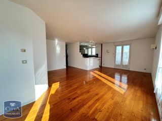 Appartement à louer 2 pièces 75 m²