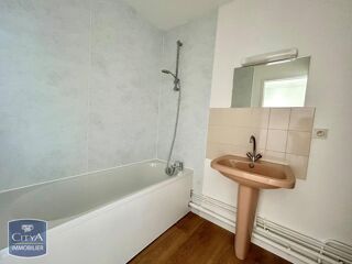  Appartement à louer 2 pièces 32 m²
