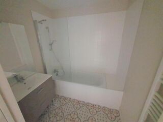  Appartement à louer 2 pièces 52 m²
