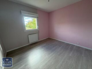  Maison à louer 4 pièces 83 m²