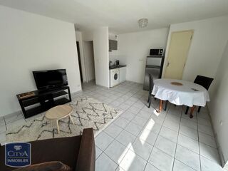  Appartement à louer 1 pièce 34 m²