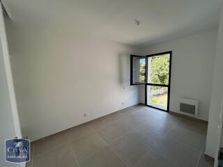  Appartement à louer 2 pièces 47 m²
