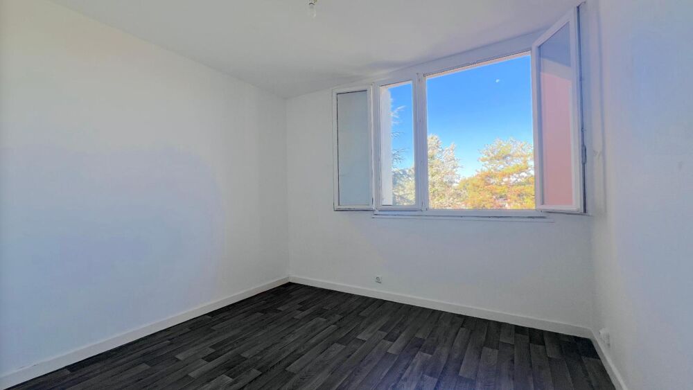 vente Appartement - 4 pièce(s) - 67 m² Décines-Charpieu (69150)