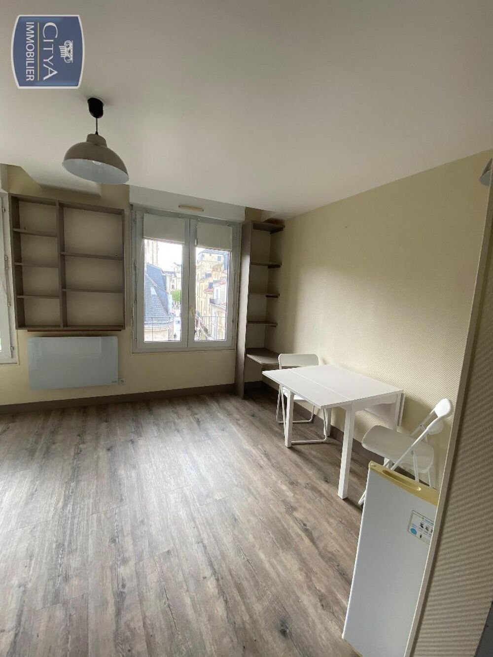 location Appartement - 1 pièce(s) - 18 m² Poitiers (86000)