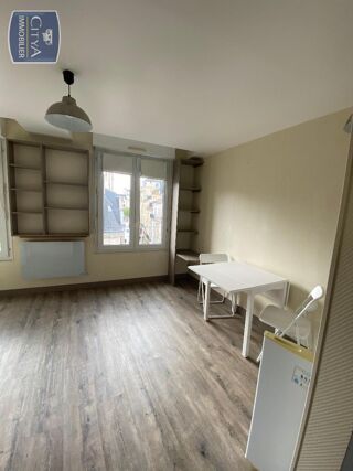  Appartement à louer 1 pièce 18 m²