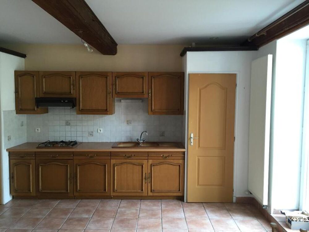 location Appartement - 4 pièce(s) - 103 m² Saint-Laurent-sur-Saône (01750)
