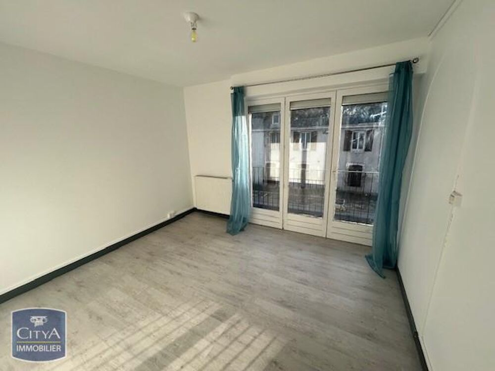 À LOUER : Maison T5 située au coeur de Mehun-sur-Yèvre, d....
