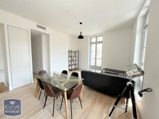  Appartement à louer 3 pièces 64 m²