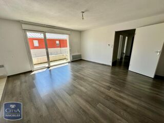  Appartement à louer 3 pièces 67 m²