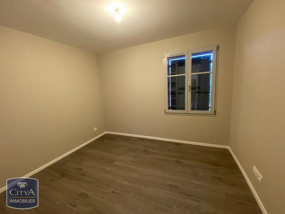 location Appartement - 3 pièce(s) - 62 m² Cluny (71250)