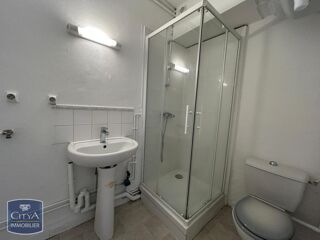  Appartement à louer 2 pièces 54 m²
