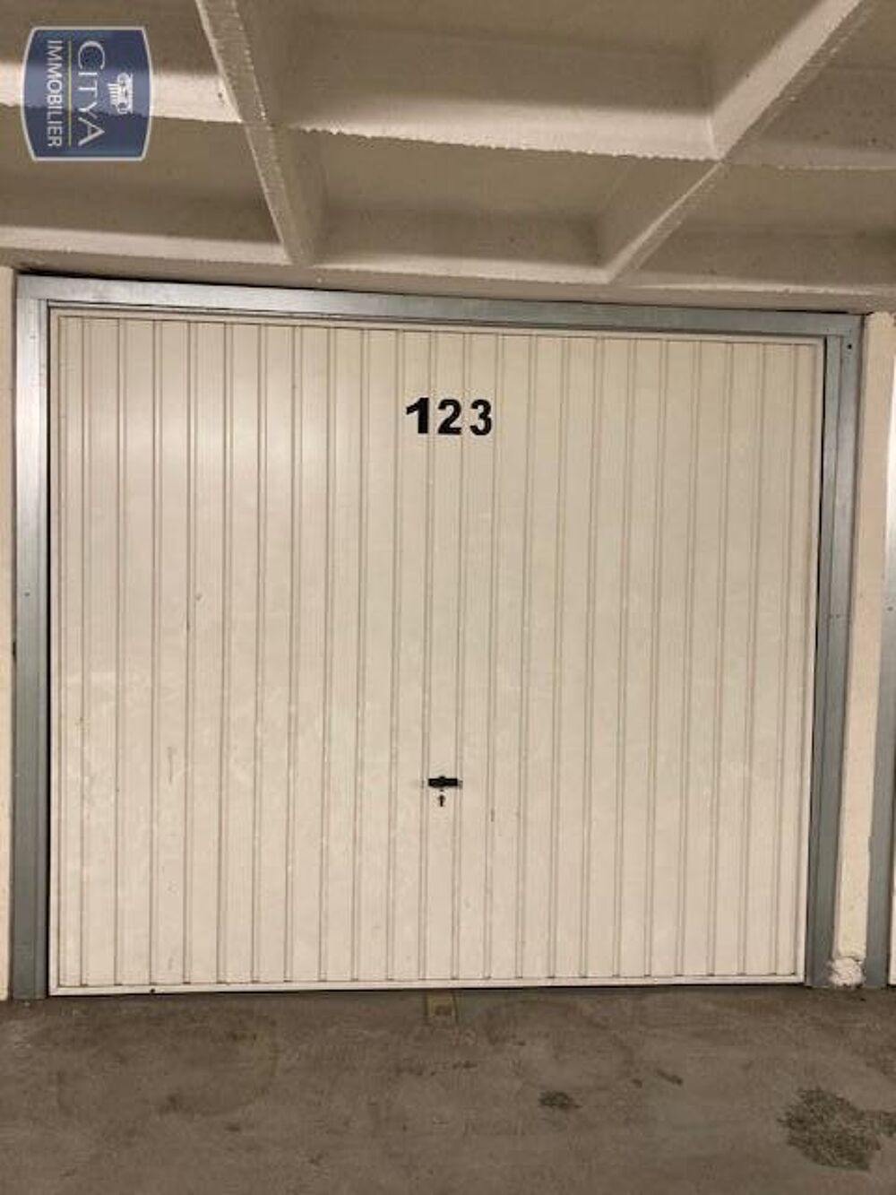 location Parking / Garage Orléans (45000)