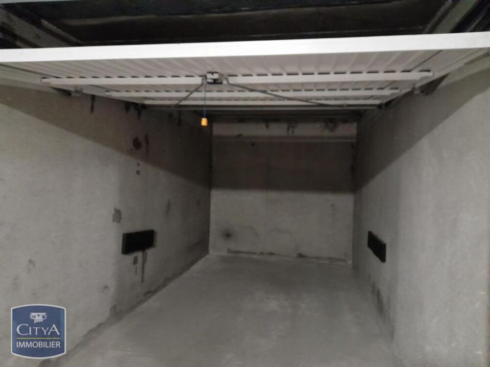 location Parking / Garage Saint-Memmie (51470)