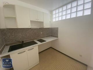  Appartement à louer 1 pièce 35 m²