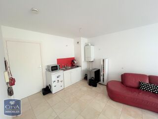  Appartement à louer 2 pièces 37 m²