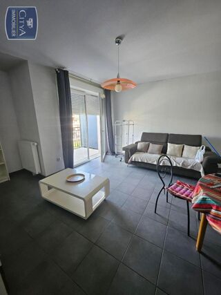  Appartement à louer 2 pièces 45 m²