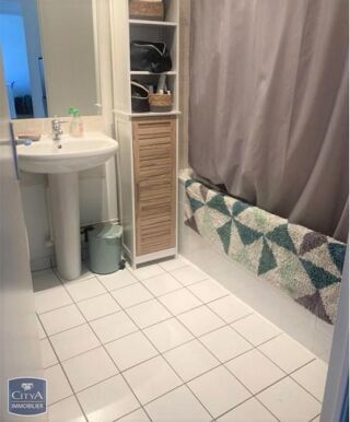  Appartement à louer 2 pièces 49 m²