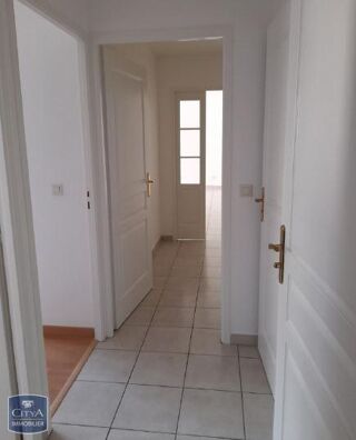  Appartement à louer 3 pièces 64 m²