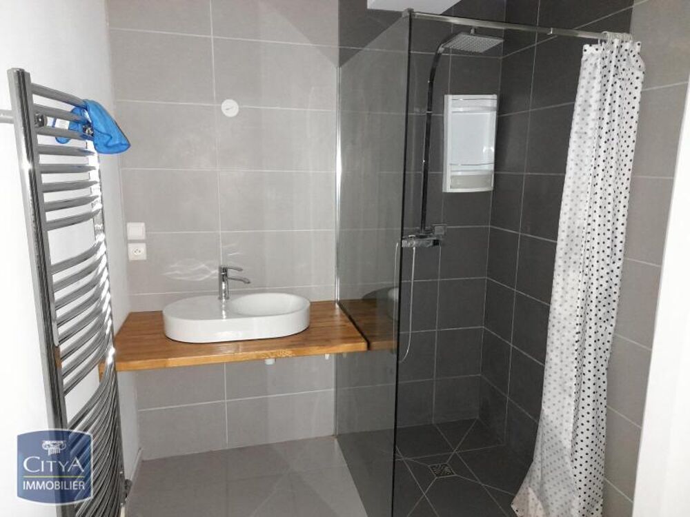 location Appartement - 4 pièce(s) - 82 m² Sedan (08200)