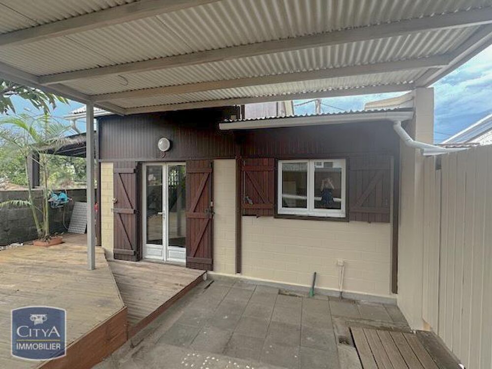 location Maison - 3 pièce(s) - 52 m² Saint-Pierre (97410)