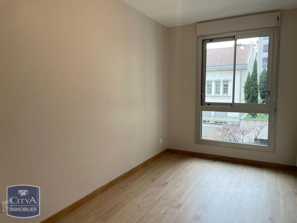 location Appartement - 4 pièce(s) - 96 m² Lyon 6