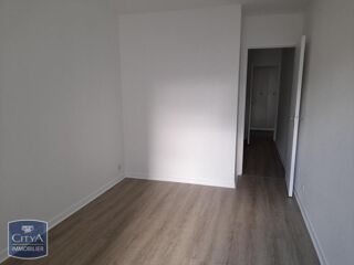  Appartement à louer 4 pièces 88 m²
