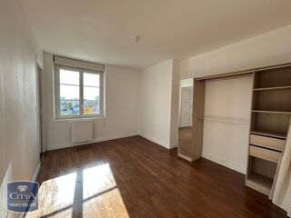  Appartement à louer 3 pièces 73 m²